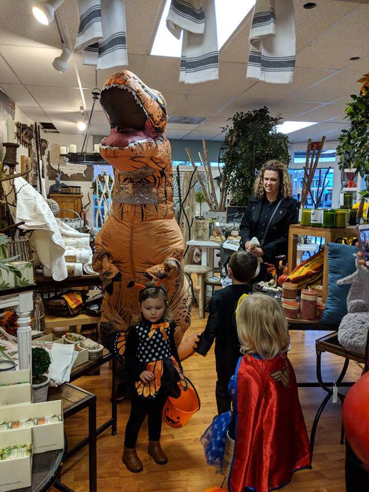 Trick-or-Treat Street - 8