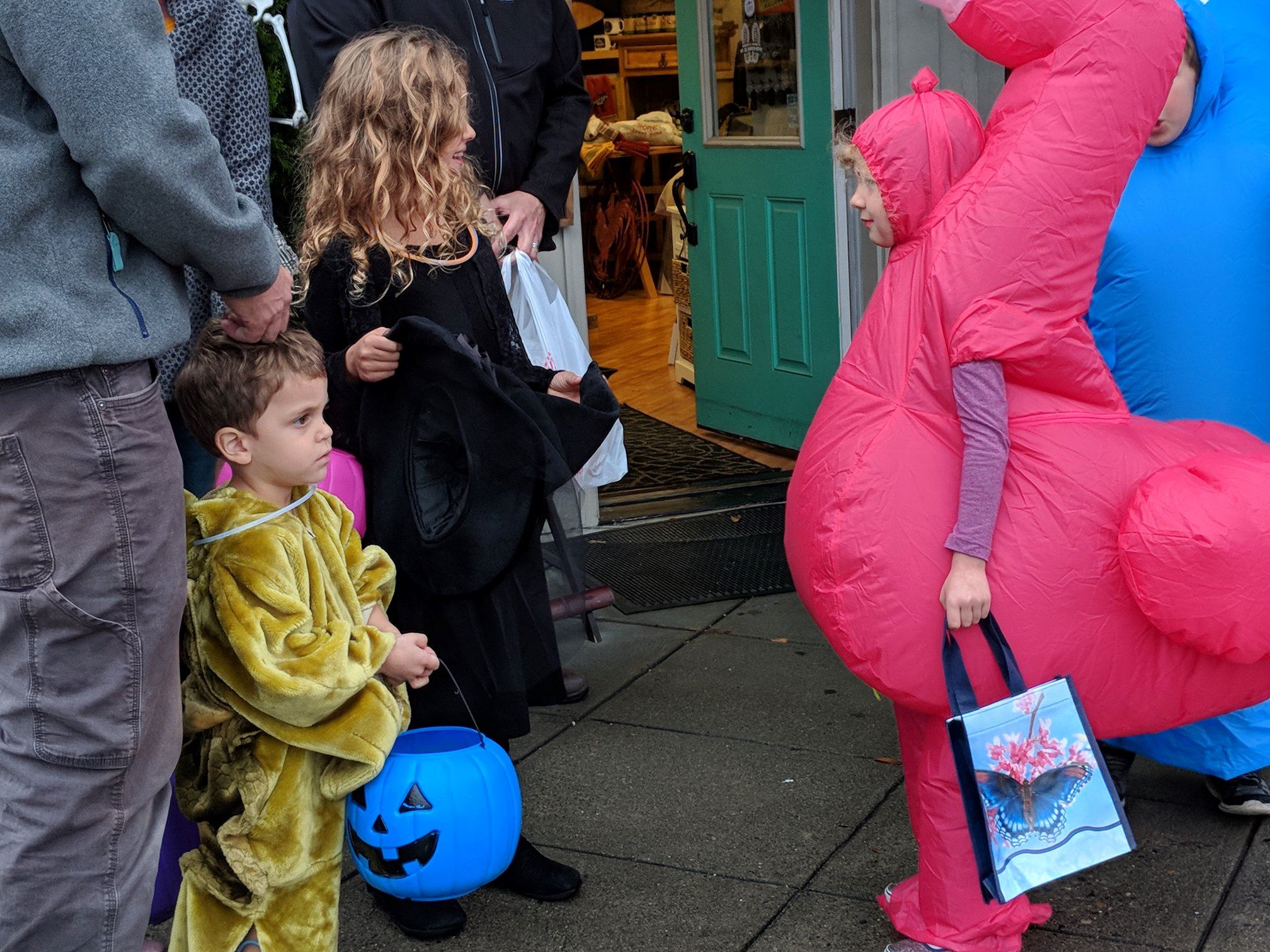 Trick-or-Treat Street - 15