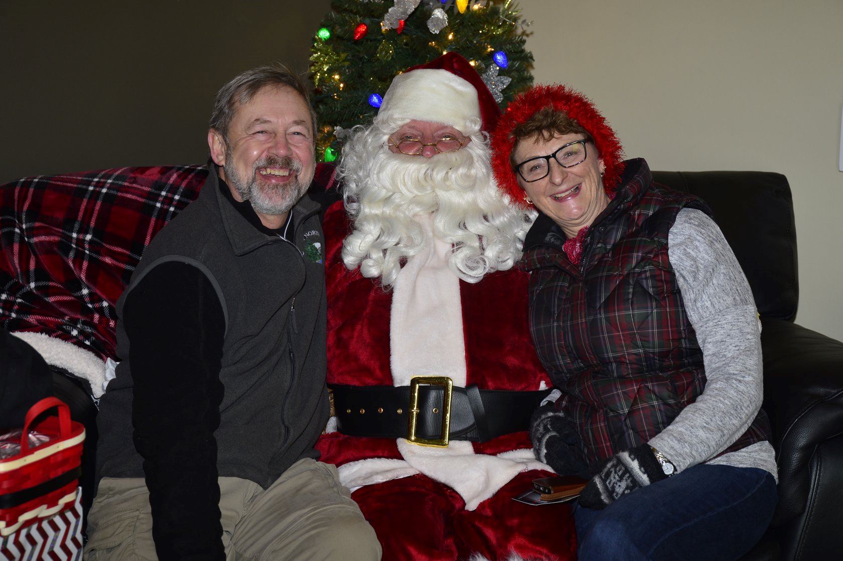 Santa with Mayor and Wendy
